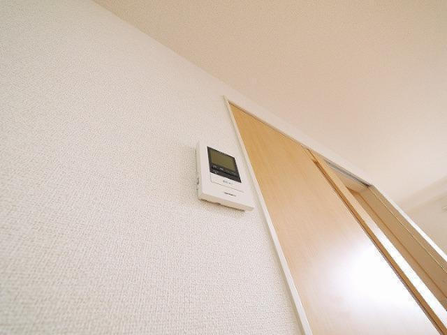 セキュリティ　モニター付きインターホンです