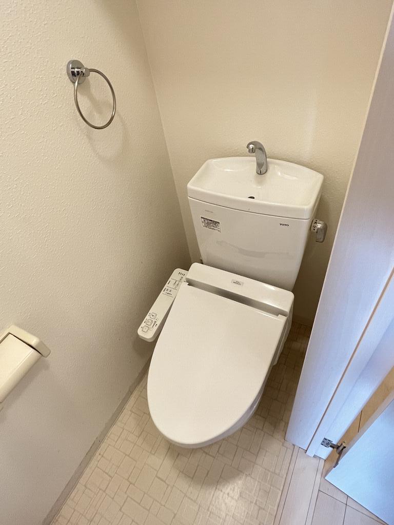 トイレ　※同建物別部屋