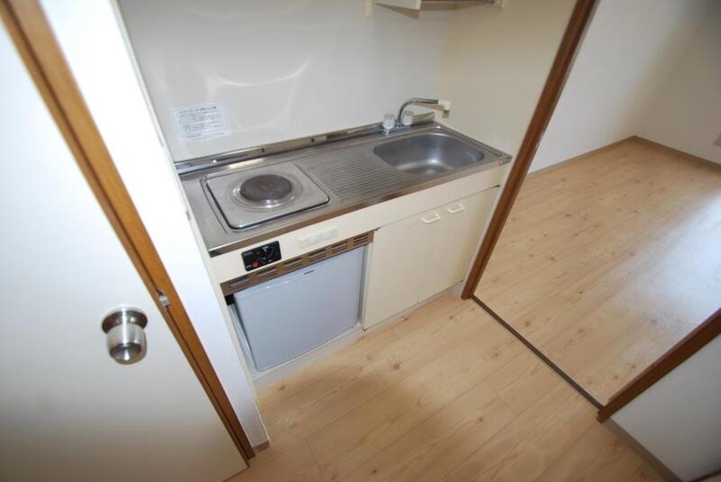 キッチン　冷蔵庫あり