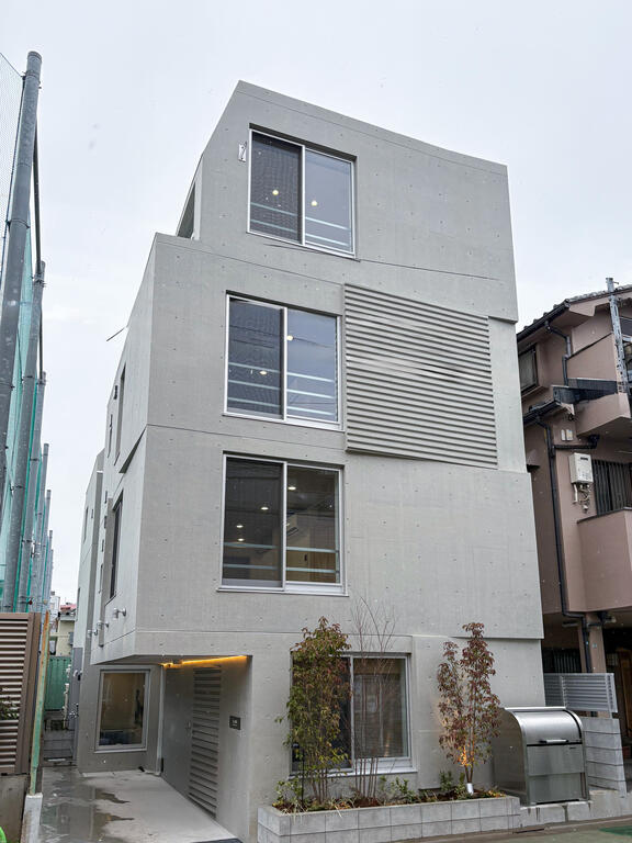 クアードロ三軒茶屋132