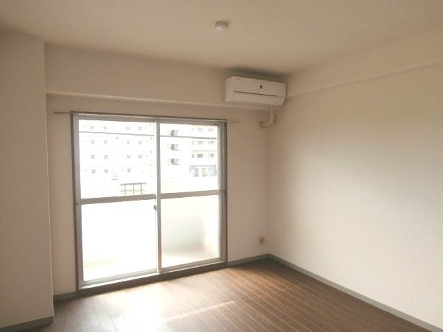 居室・リビング　同仕様