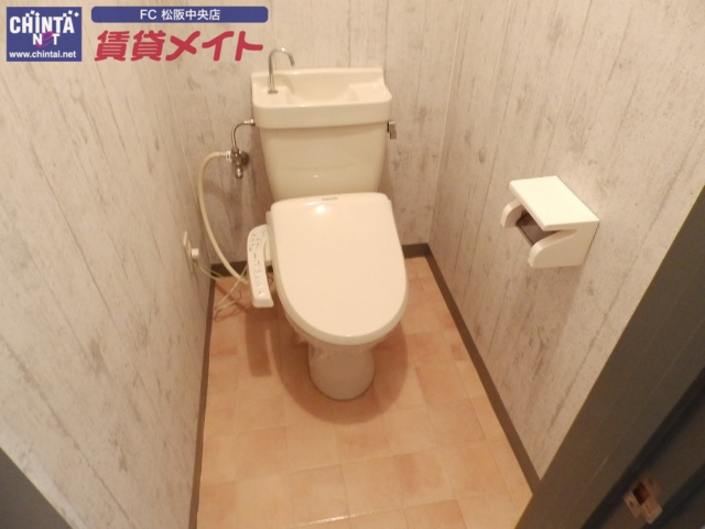 トイレ　ウォシュレット付きのトイイレ（^－^）