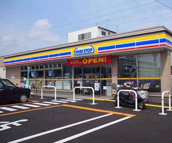 コンビニ　ミニストップ 神戸星が丘店（コンビニ）まで253m