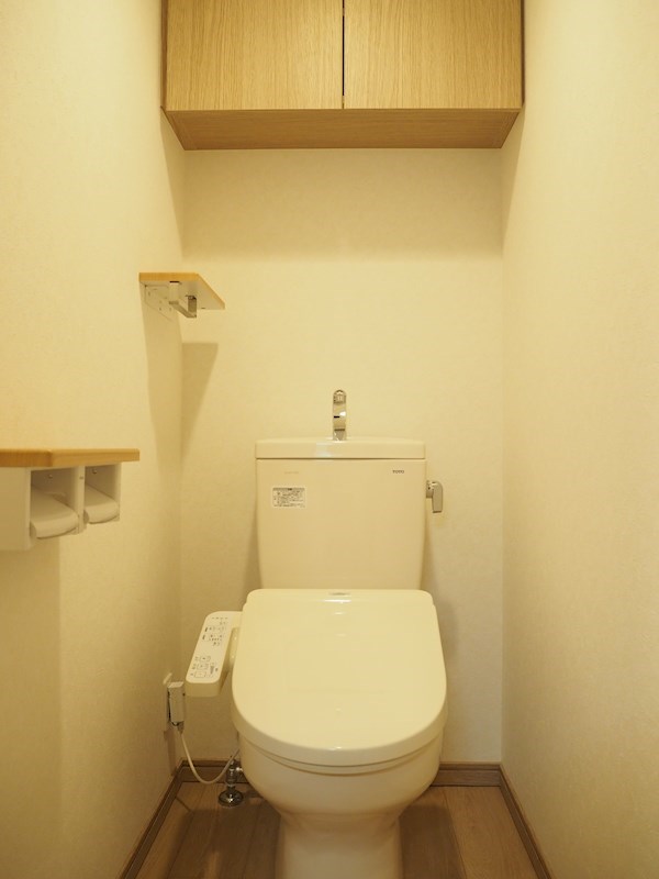 トイレ　清潔感のあるトイレです