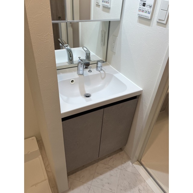 洗面設備　忙しい朝には欠かせない洗面所です