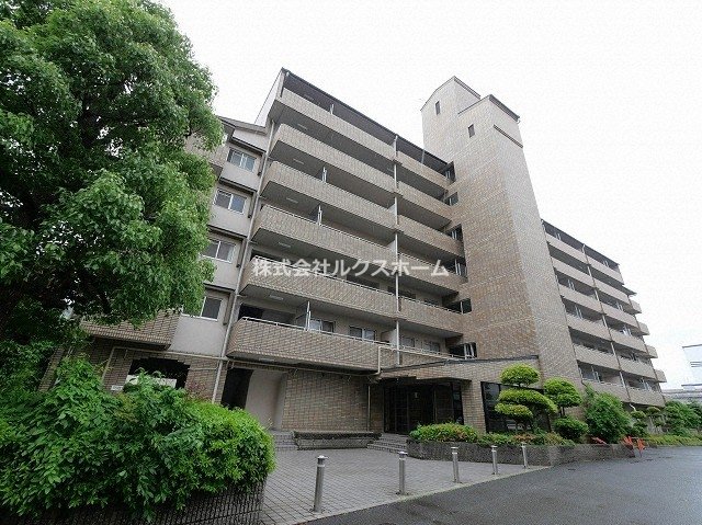 建物外観　外観は落ち着いています