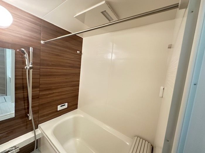 バス・シャワールーム　※別号室の写真です。