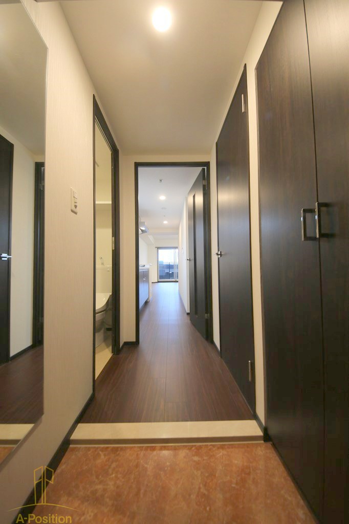 玄関　レオングラン本町橋