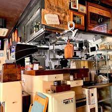 飲食店　Energy Cafe（飲食店）まで398m