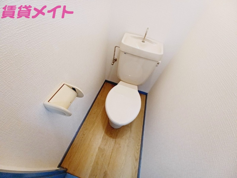 トイレ　同物件別室画像