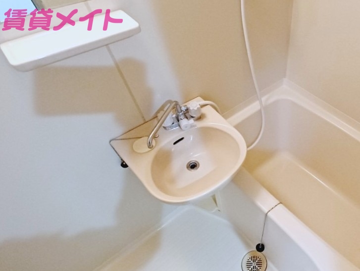 洗面設備　同物件別室画像
