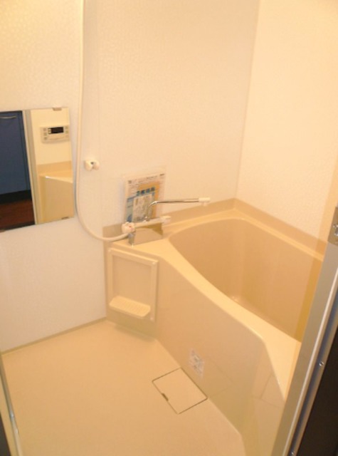 バス・シャワールーム　※別部屋参考写真です。設備などは実際のお部屋とは異なります。