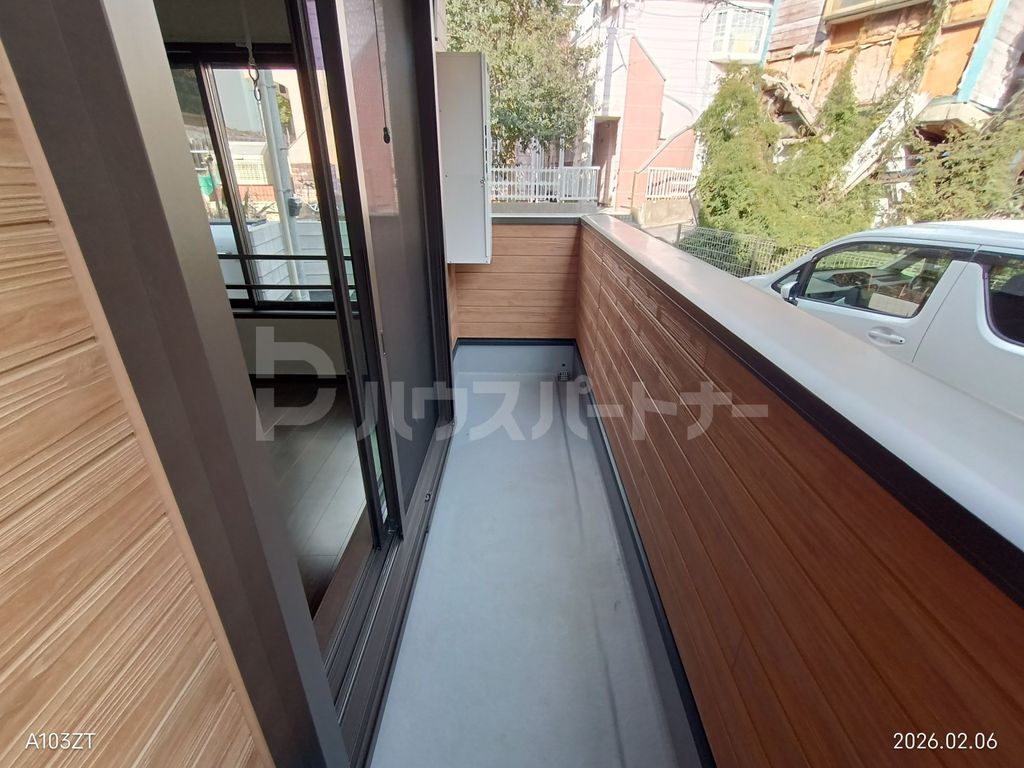 バルコニー　バルコニー