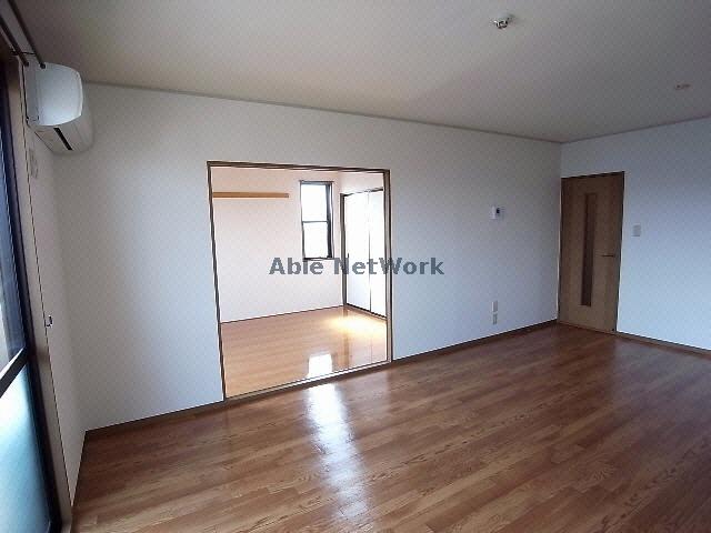 居室・リビング　居室