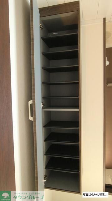 玄関　同会社施工イメージ