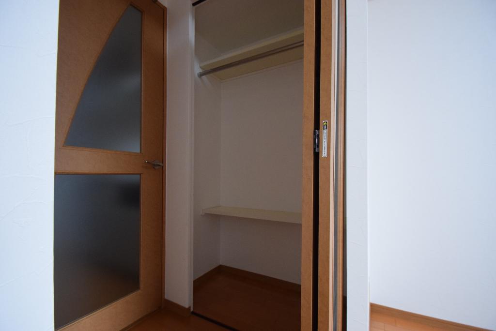 収納　クローゼット