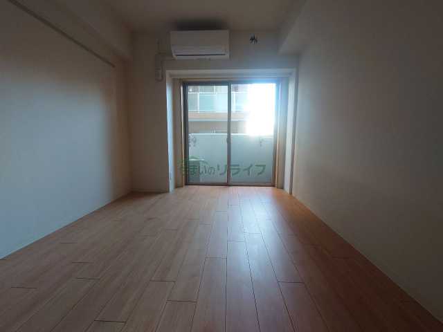 居室・リビング　エスティメゾン神田 1004