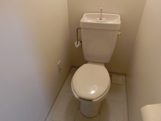 トイレ　※別号屋の写真です