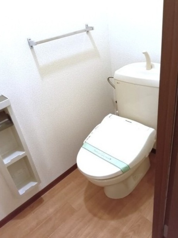 トイレ　図面と現状に相違がある場合には現状を優先