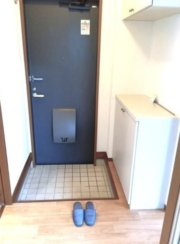 玄関　図面と現状に相違がある場合には現状を優先