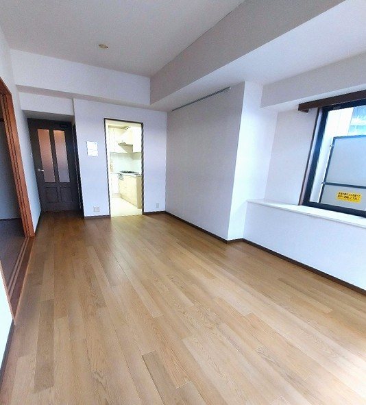 その他　ＬＤ１０．４帖・独立型２ＷＡＹキッチン　洋室続き間で広々１６