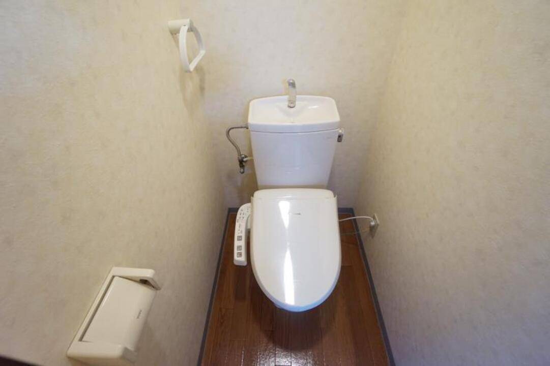 トイレ　トイレ