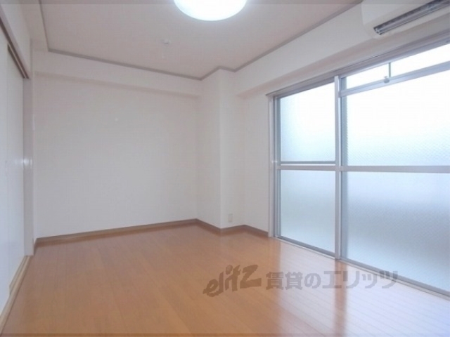 居室・リビング　洋室