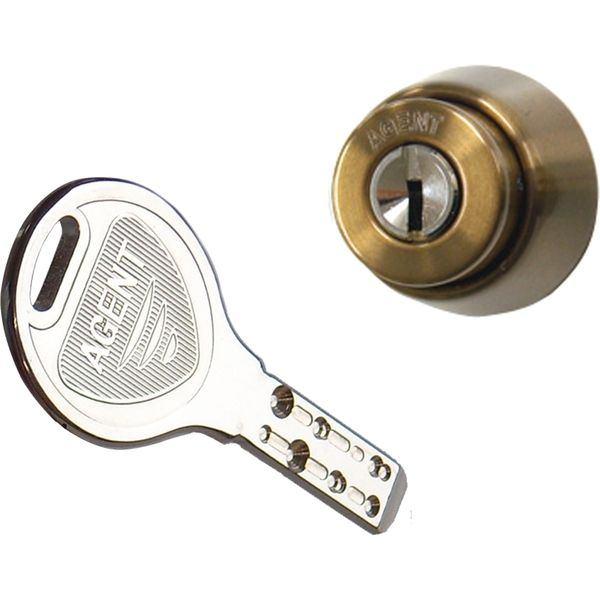 セキュリティ　玄関には防犯性の高いティンプルキーを採用（イメージ）