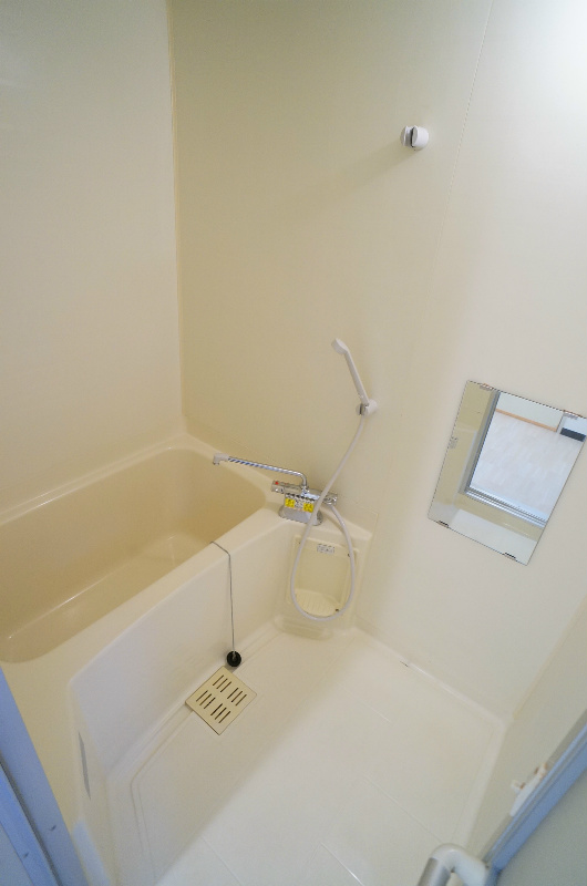 バス・シャワールーム　温度設定がラクなサーモスタット水栓付