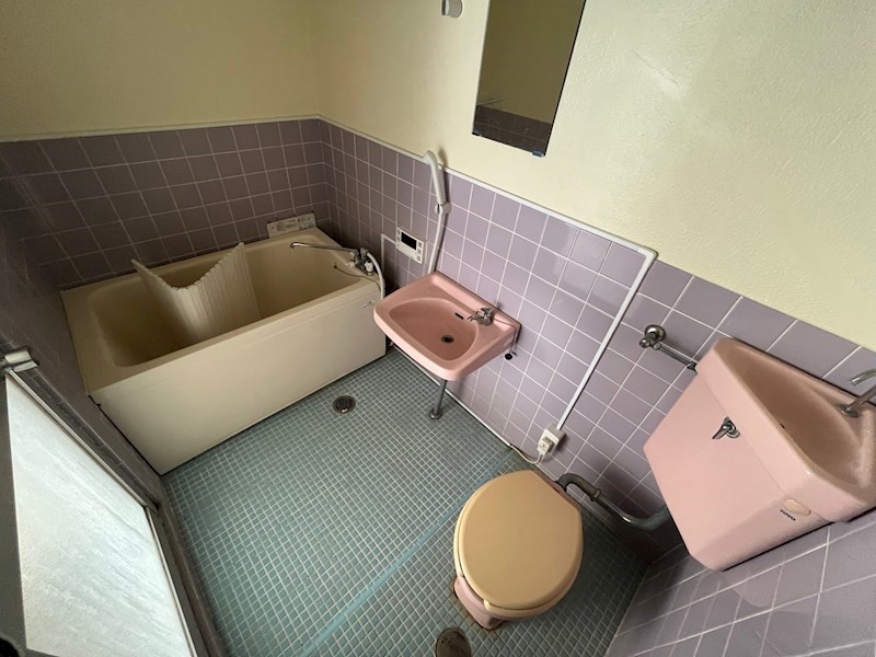 バス・シャワールーム