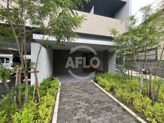 エントランス　ライブガーデン江坂IX　エントランス