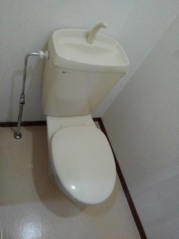 トイレ　図面と現状に相違がある場合には現状を優先