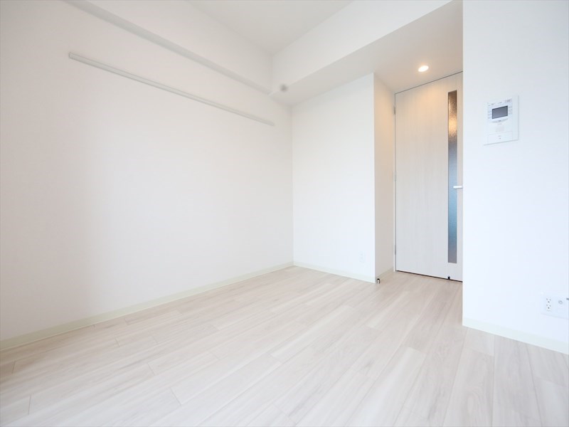 その他部屋・スペース　洋室6.1帖　クローゼット付（収納充実してます）