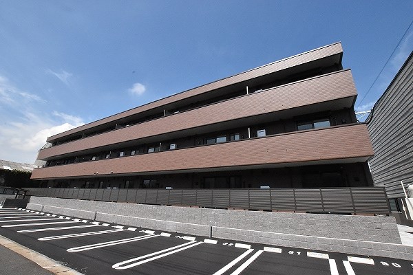 建物外観　★外観★