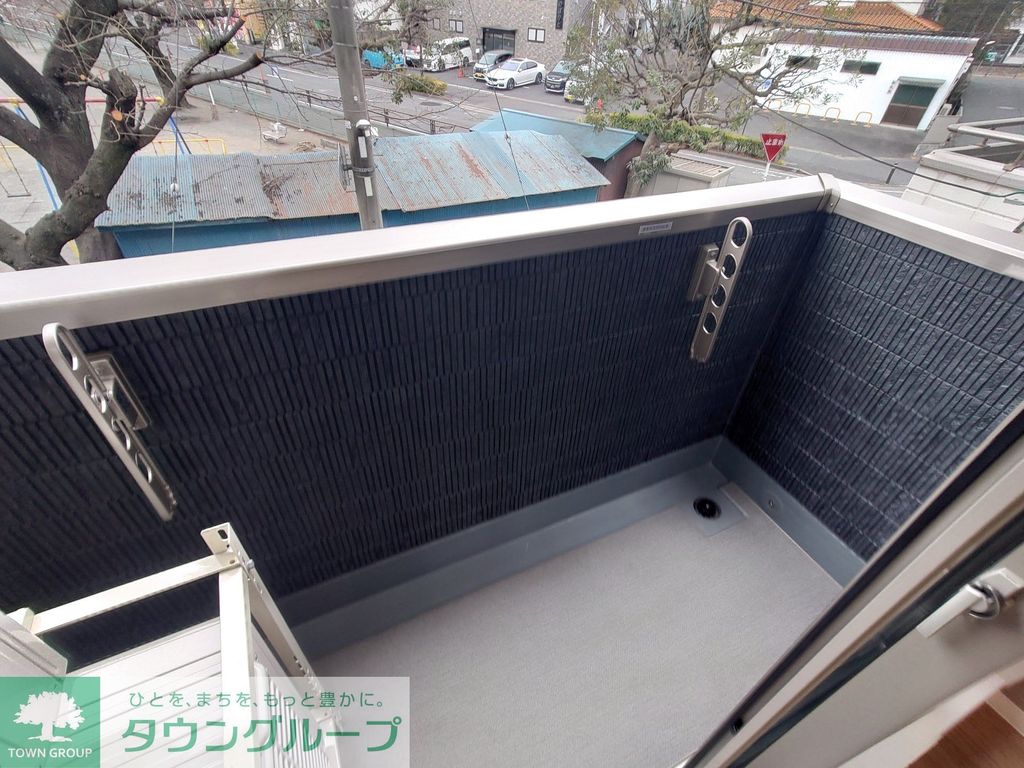 バルコニー　バルコニー