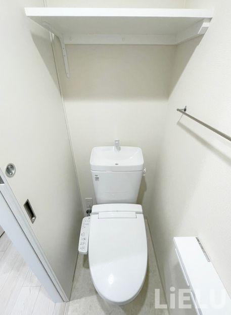 トイレ　同シリーズ物件のモデルルームになります※現況優先