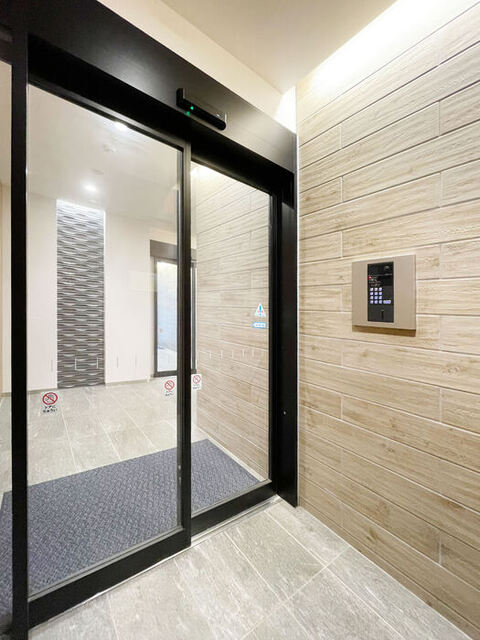 エントランス　エントランス