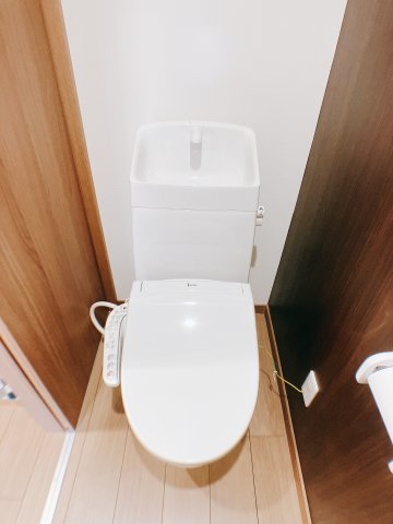 トイレ　同型タイプのお部屋です♪