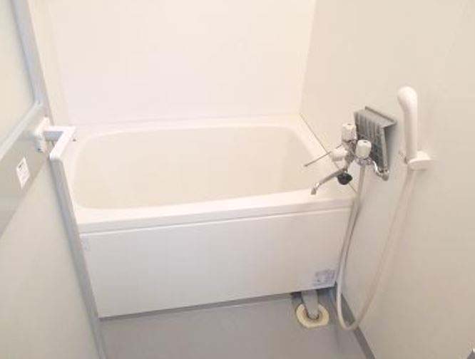 バス・シャワールーム　★ゆったり浸かれる浴槽★