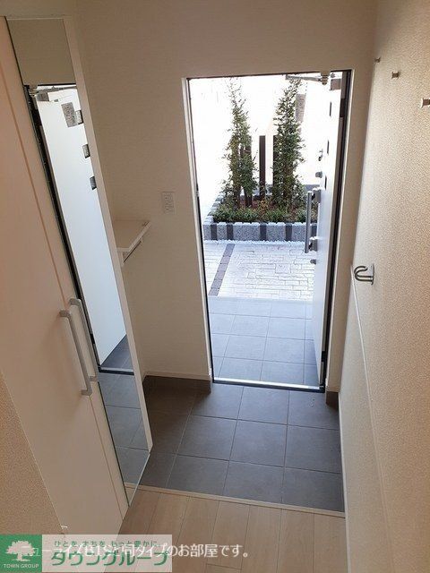玄関　★お部屋探しはタウンハウジング稲田堤店まで★