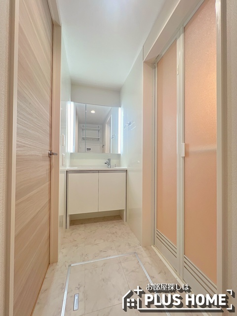 洗面設備　同仕様写真