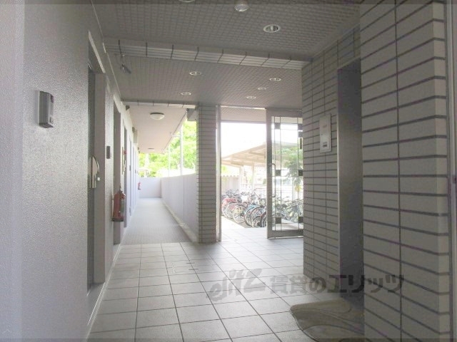 ロビー　ロビー