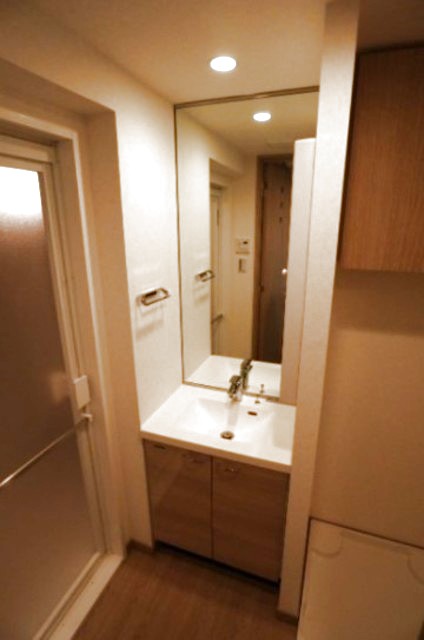 洗面設備　別部屋同仕様タイプ