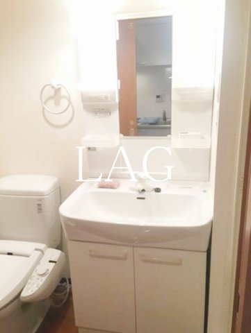 洗面設備　洗面台です。