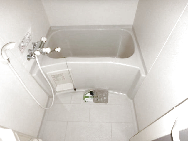 バス・シャワールーム　バスルーム