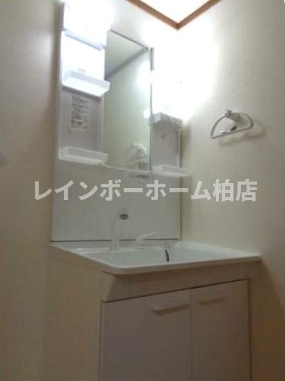 洗面設備　洗面所です