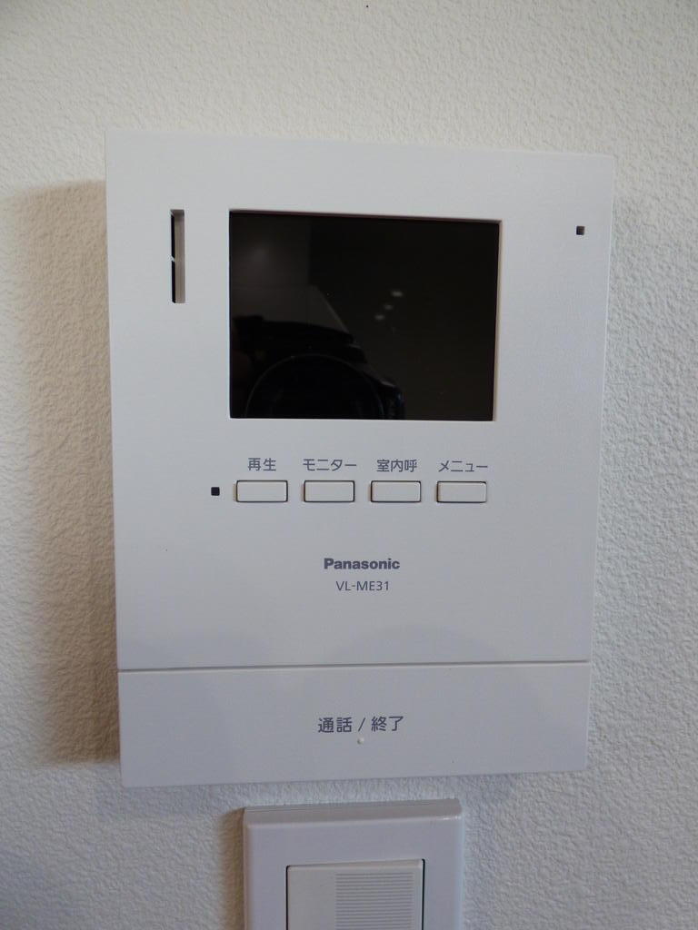 セキュリティ　TVドアホン　同タイプによる完成イメージです