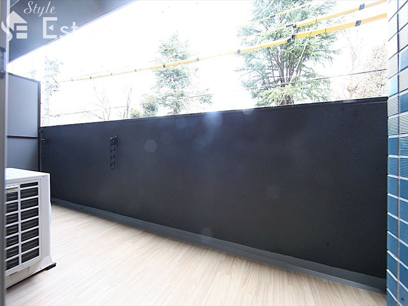 バルコニー　バルコニー