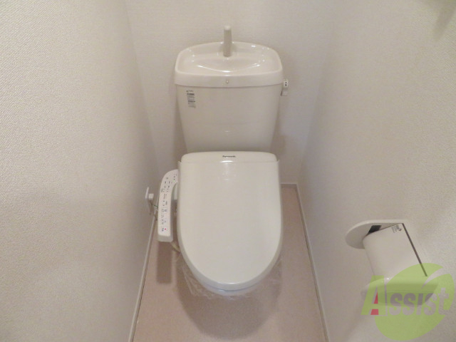 トイレ　トイレは、清潔感があり安心して使用できます。