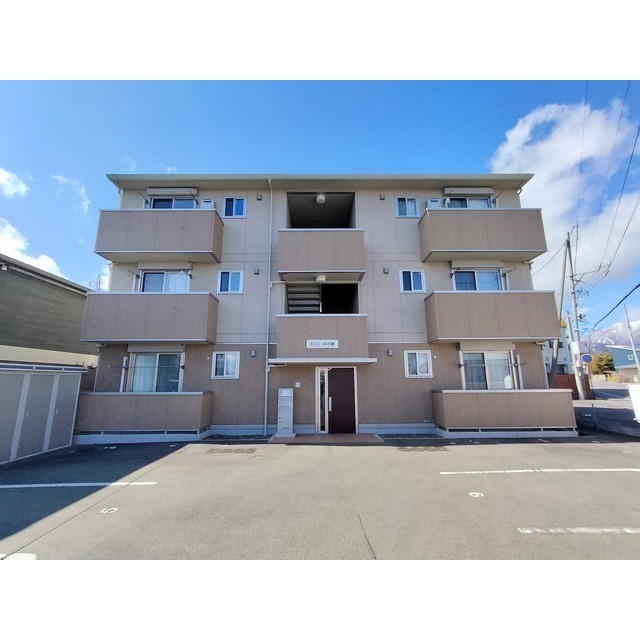 建物外観　セジュール中越